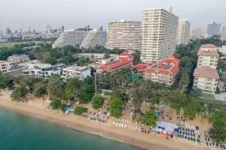 Avalon Beach Resort Pattaya - 22
