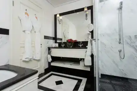 The State Hermitage Museum Official - 73