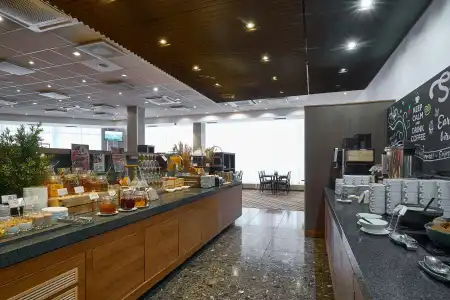 Park Inn by Radisson - 17