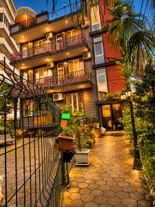 New Batumi with Balcony & View Guest House - 25