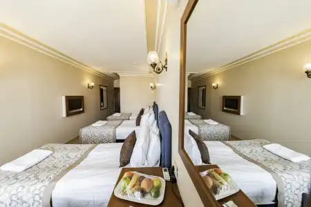 Grand Hamit - 48