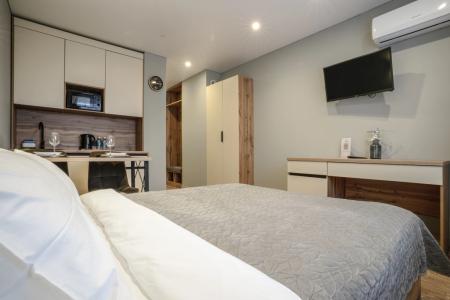 Vash Salut Apart - 120