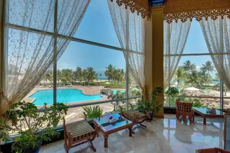 Crowne Plaza Resort Salalah by IHG - 5