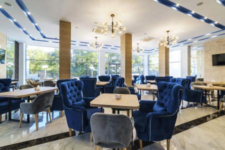 Grand Sapphire - 10