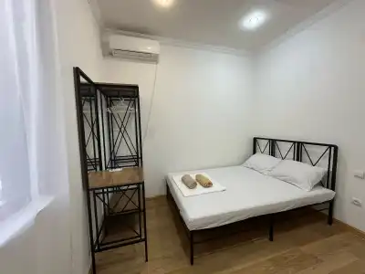Komitas Avenue Guest House - 18