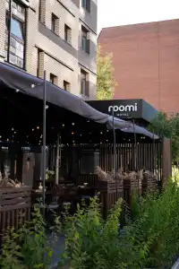 roomi - 27