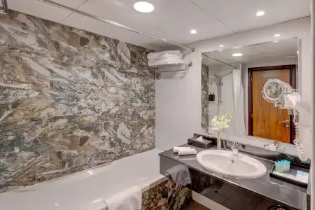 Hawthorn Suites by Wyndham Center - 43