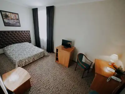 DezhaVyu Mini-Hotel - 13