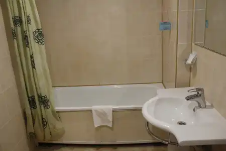 Tsentralny EuroHotel - 32
