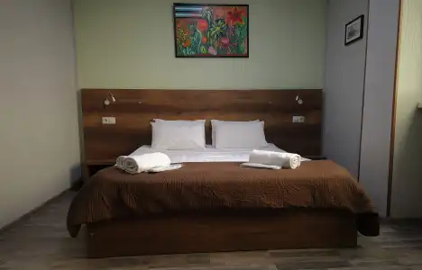 Georgian - 49