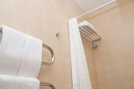 Lazurnoe Okno Guest House - 80