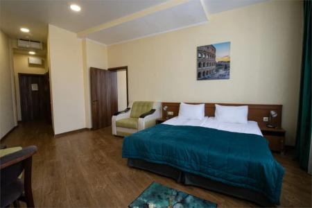 Kolizej Na Volzalnoy - 92