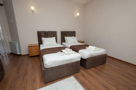 Hillside Guest house - 17