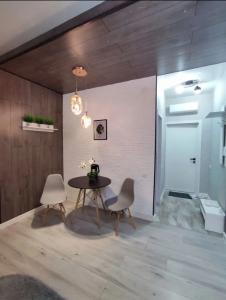 Zest And Spa Mini-Hotel - 67