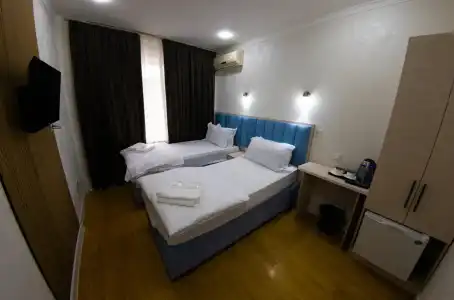 Grand Shosh - 2