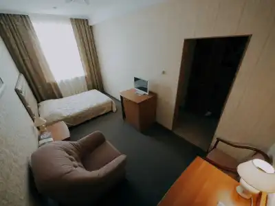 DezhaVyu Mini-Hotel - 14