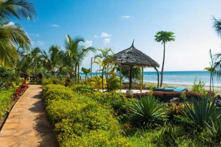 Fruit & Spice Wellness Resort Zanzibar - 19