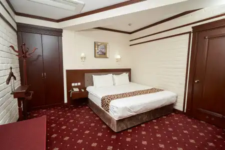 Rakat Plaza - 68