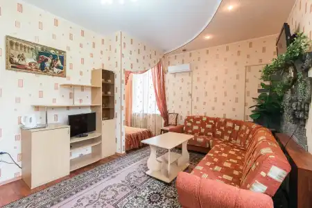 Profsoyuznaya - 48