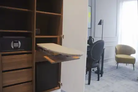 H41 Luxury Suites - 18