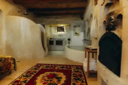 Doda Artisanal Cave +14 adults only - 38