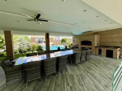 Luxury Villa With Pool and Jacuzzi - 47