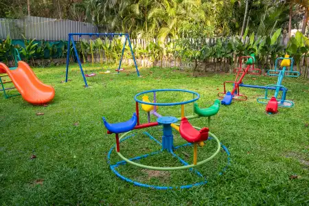 Hillside Resort - 5