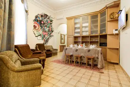 Mama Hostel - 12