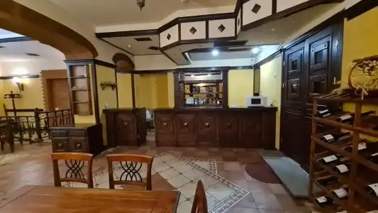Jan-Hostel Jan - 5
