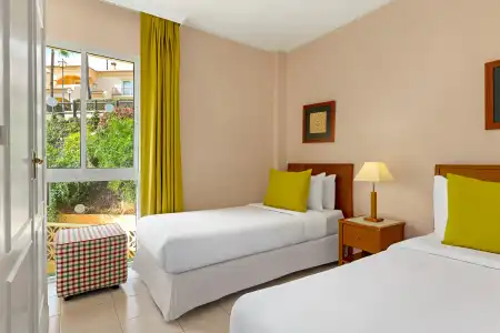 Resort Ramada & Suites by Wyndham Costa del Sol - 160
