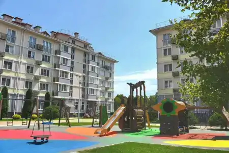 Barhatnyie Sezonyi Semeyniy Kvartal - 30