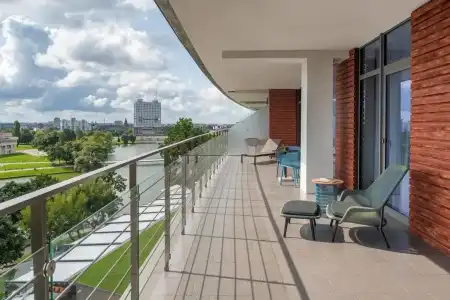 Crystal House Suite & SPA - 14