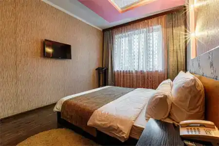 Nochnoy Kvartal - 78