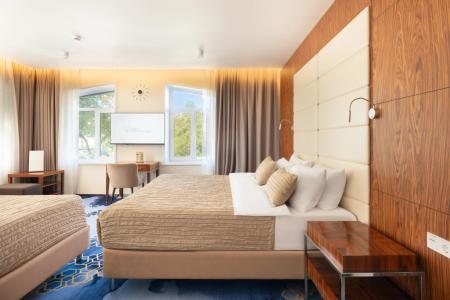 V&Rooftop lounge - 208