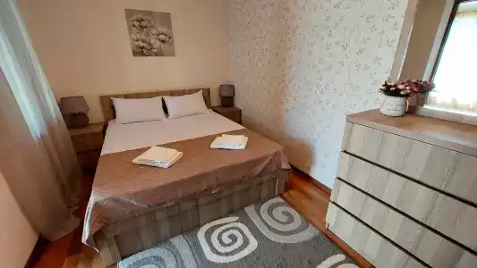 Green Garden Apartments - 15