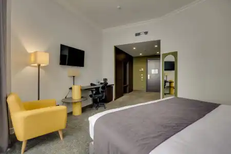 Pine Astoria - 29