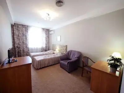 DezhaVyu Mini-Hotel - 10