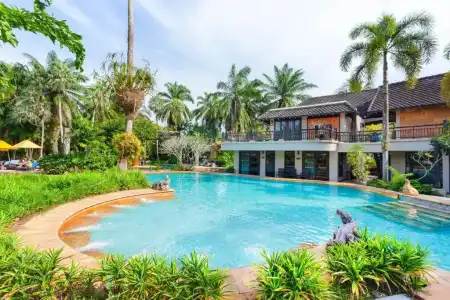 The Hotspring Beach Resort & Spa - 30
