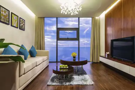 Maximilan Danang Beach - 48