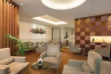Ramada by Wyndham Abu Dhabi Corniche - 6