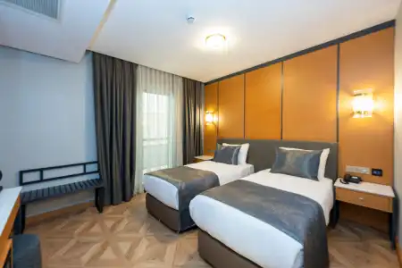 Freya Luxury - 100