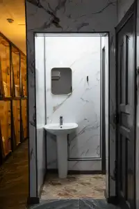 Hostel "13/77" - 19