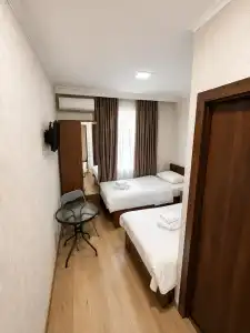 Mariali - 1