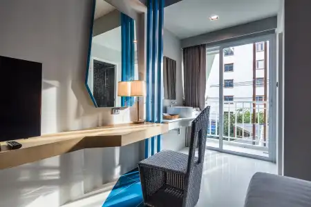 Atelier Suites - 122