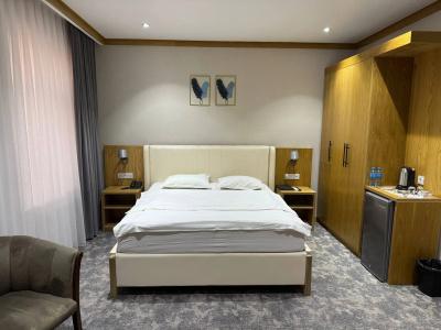 Vella Elegant - 41