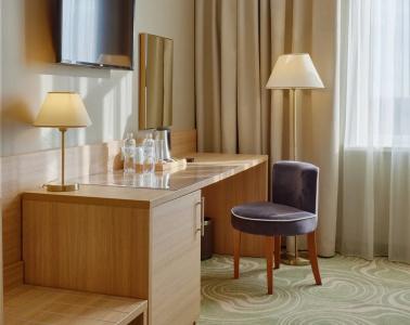 45 Parallel - 24