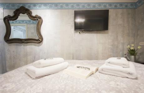 Plaza Marchi Old Town - Mag Quaint & Elegant Boutiques - 43