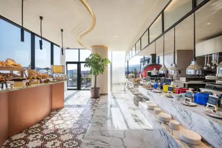 Swissôtel - 4
