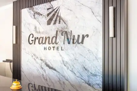 Grand Nur - 47