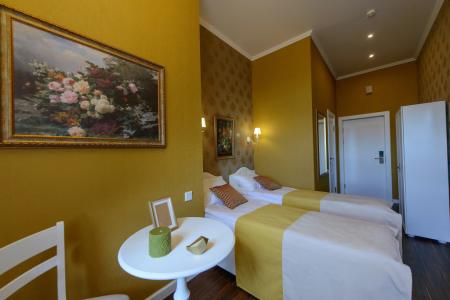 Art Nuvo Palace - 74